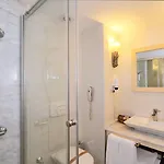 Zeytinada Hotel