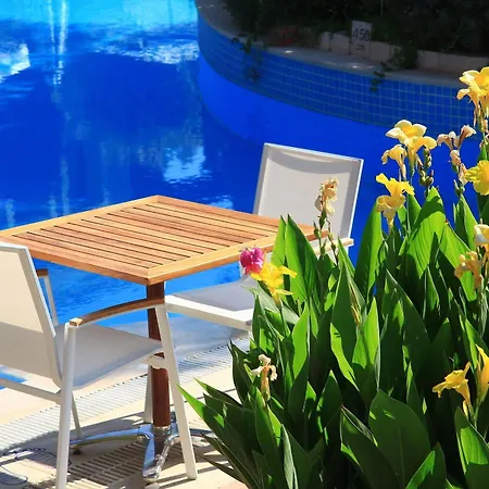 Otel Zeytinada