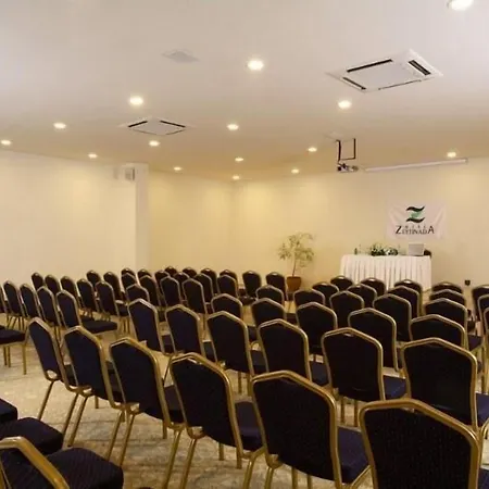 Otel Zeytinada 4*