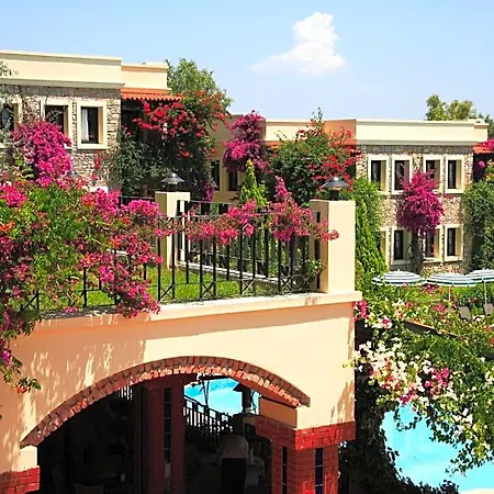 Otel Zeytinada 4*