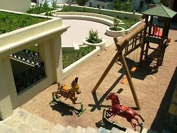 Zeytinada Hotel 4*