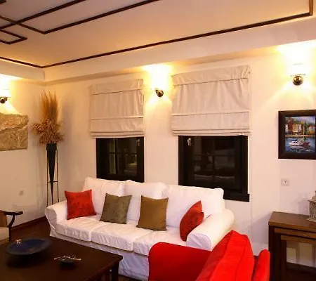 Zeytinada Hotel Torba