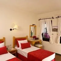 Zeytinada Hotel Torba